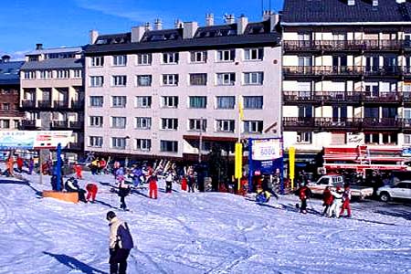 estudios y apartamentos en Pas de la Casa. Grandvalira. ofertas ski andorra.