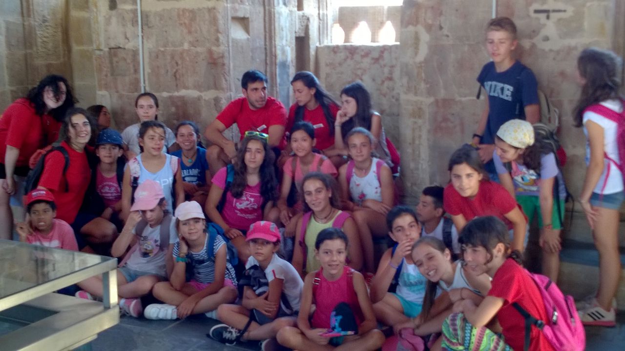 Grupo niños campamento Salamanca