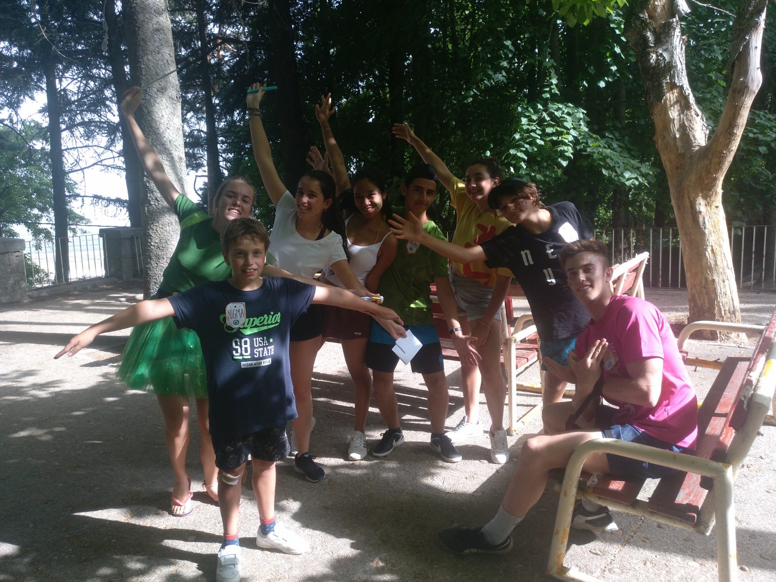 Grupo de niños en campamento