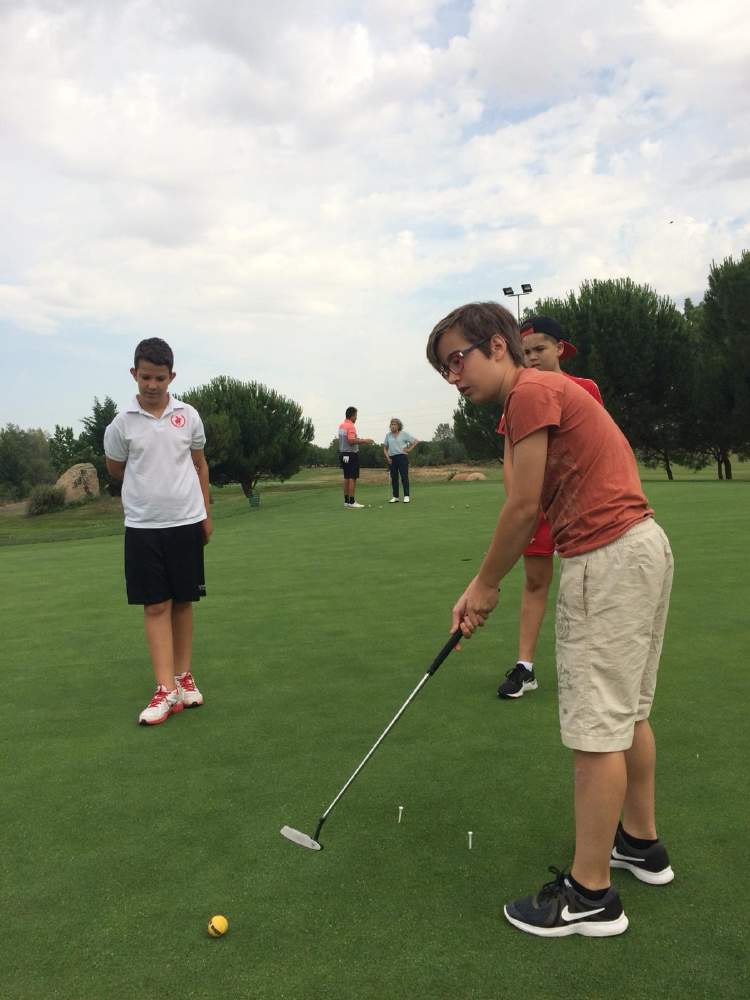 Golf Diario campamento Salamanca y curso inglés y francés 2019
